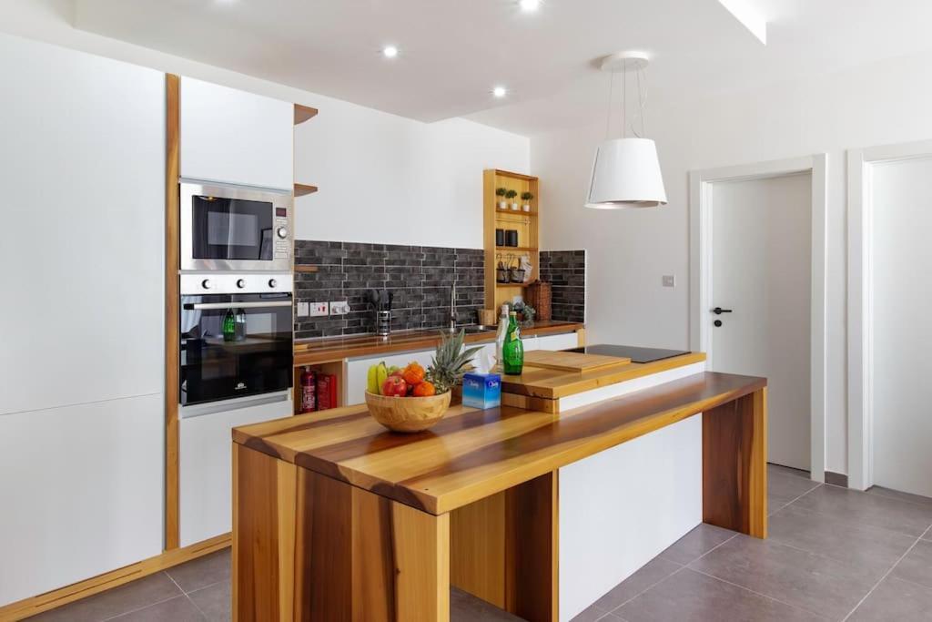 Appartement Elegant 2br Close To And Paceville
